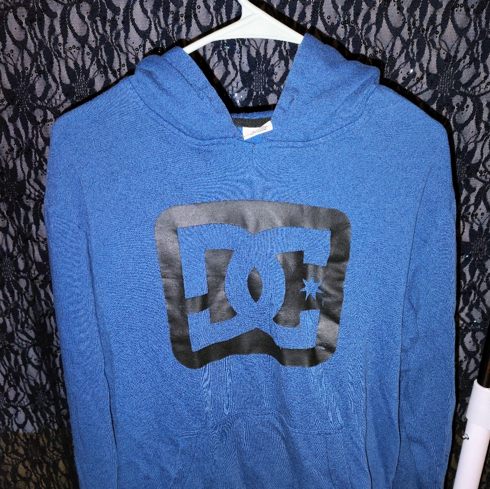 Men's size medium DC hoodie